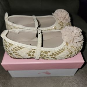 NWT Mooney Kids Gold Mary Janes Size 10 Toddler